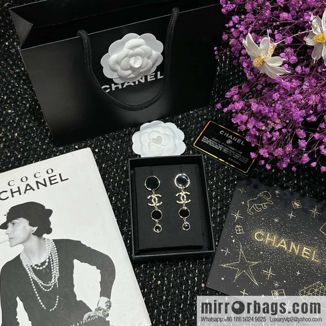☀️New ☑️ Chanel C4 double c round oil stud earrings ☀️