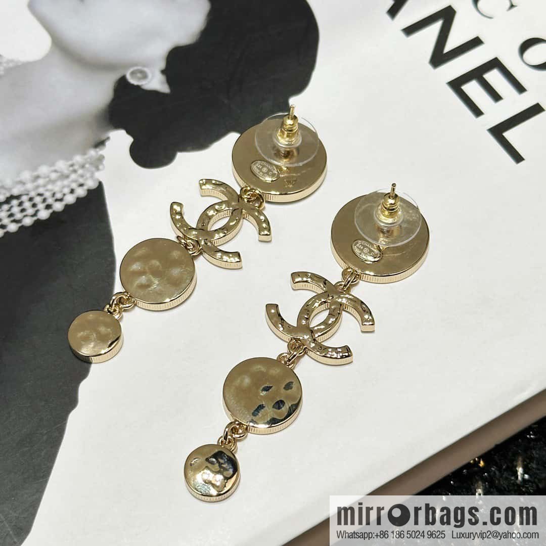 ☀️New ☑️ Chanel C4 double c round oil stud earrings ☀️