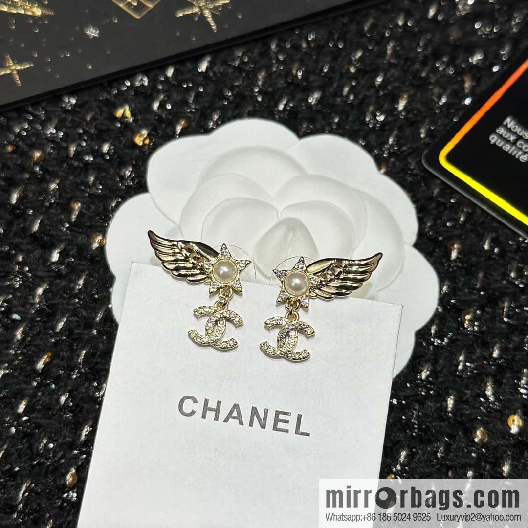 ☀️New ☑️ Chanel C2 double c wings pentagram ⭐ star stud earrings