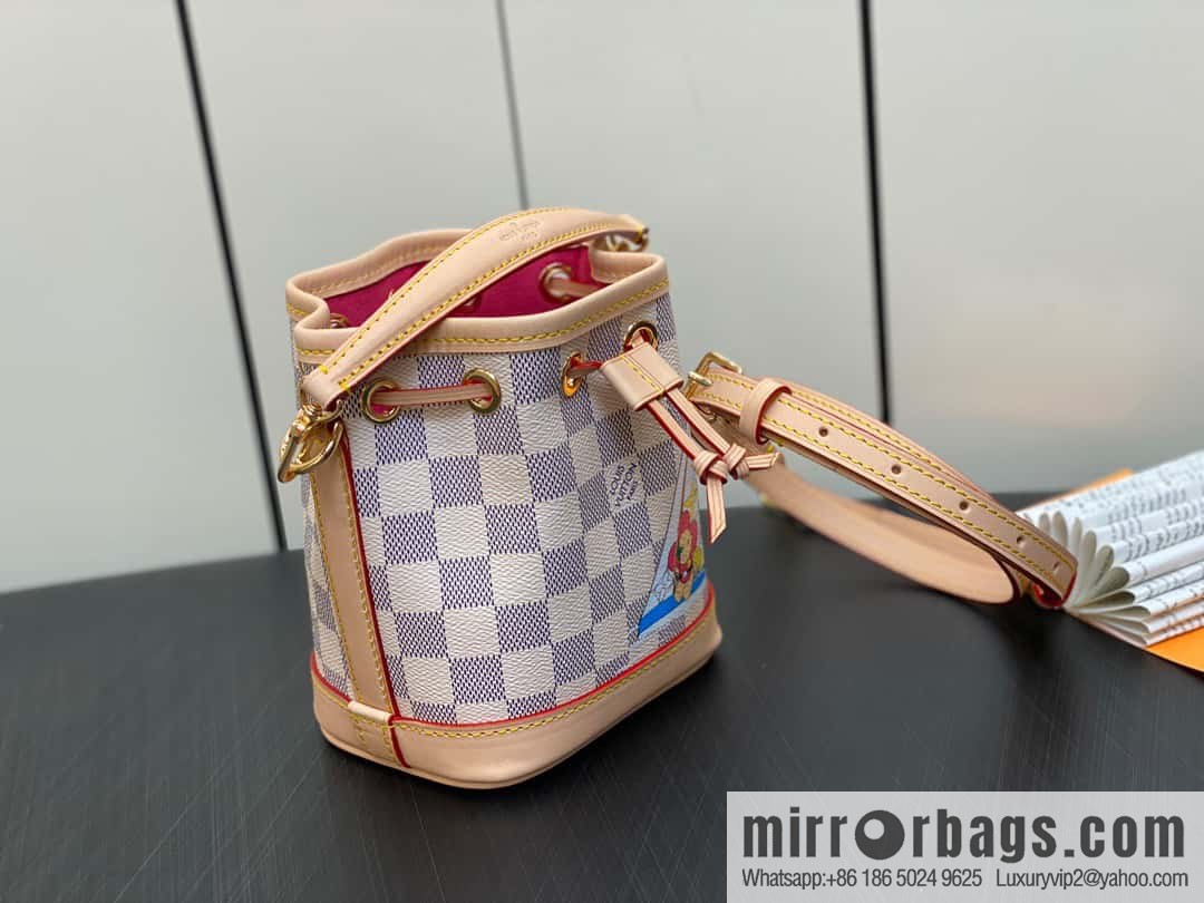 [Original order boutique] N40511 white grid silk screen printing, Christmas tote bag series NANO NOE handbag, this Nano Noé handbag
