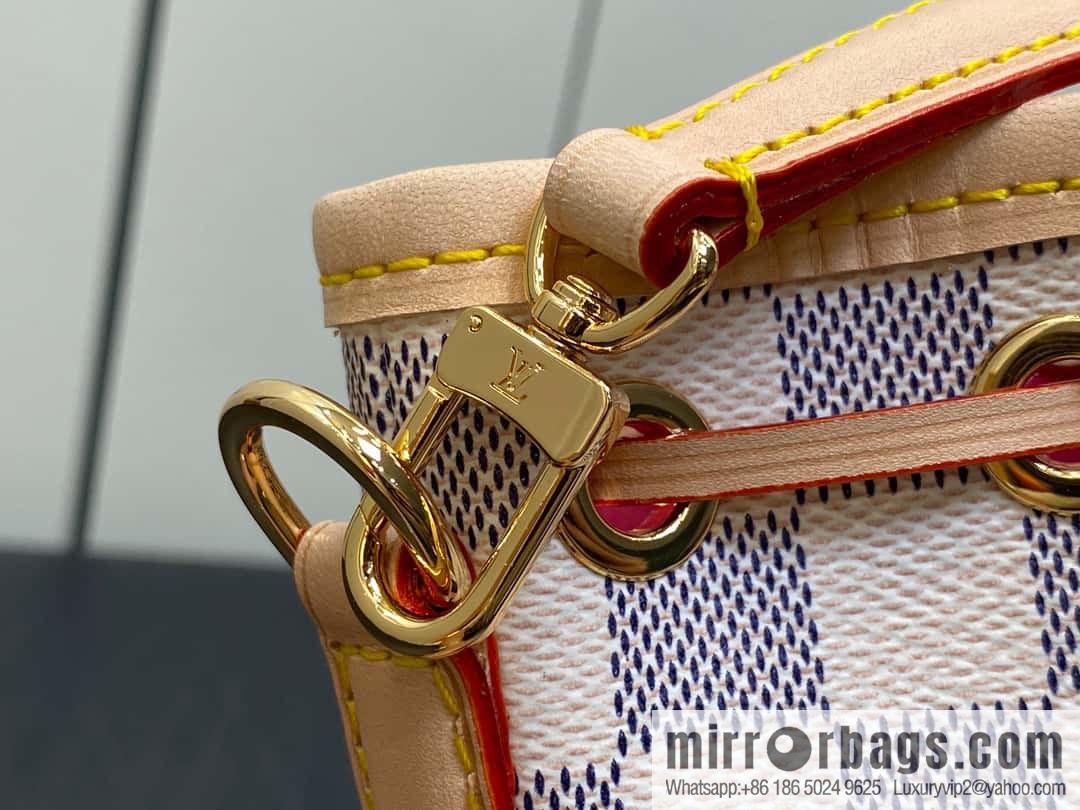 [Original order boutique] N40511 white grid silk screen printing, Christmas tote bag series NANO NOE handbag, this Nano Noé handbag