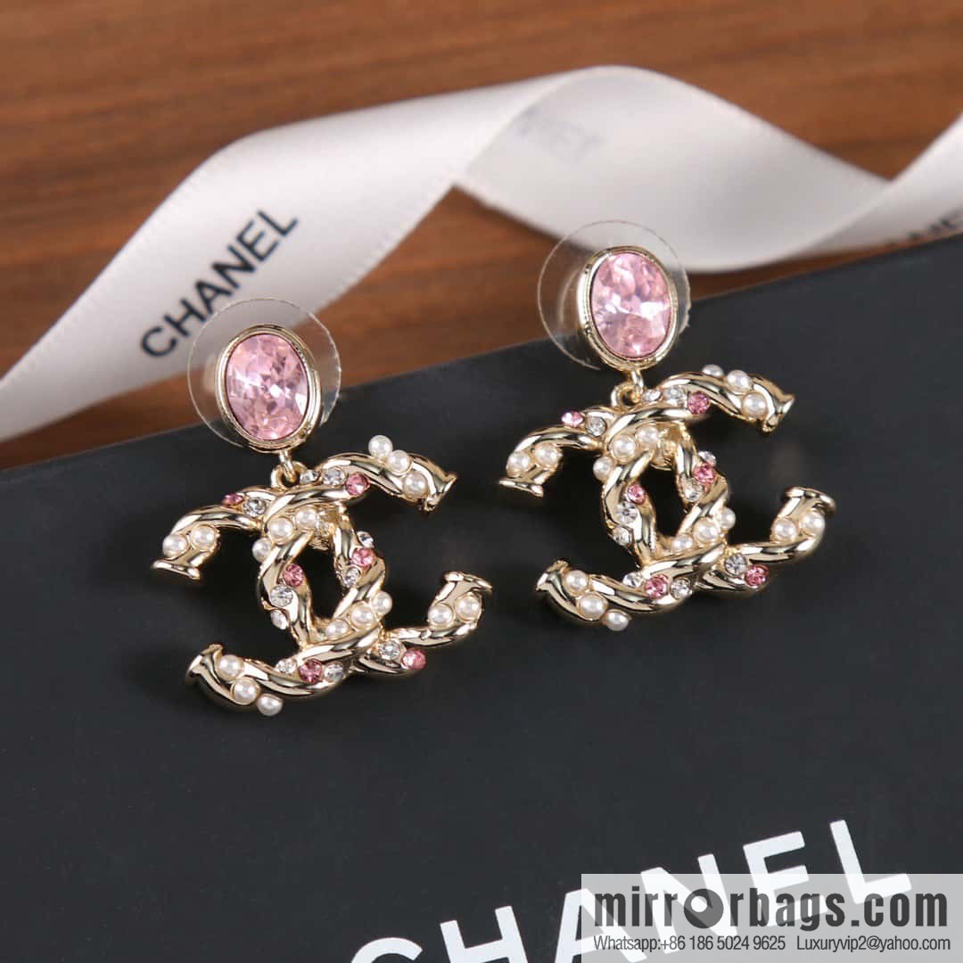 ☀️New ☑️ Chanel C2 double c twist pink diamond pearl stud earrings
