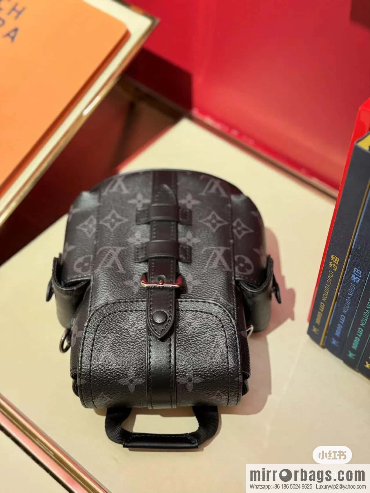 [Original order boutique] M82769 black flower, men's bag mini backpack series, new NANO CHRISTOPHER handbag in autumn and winter