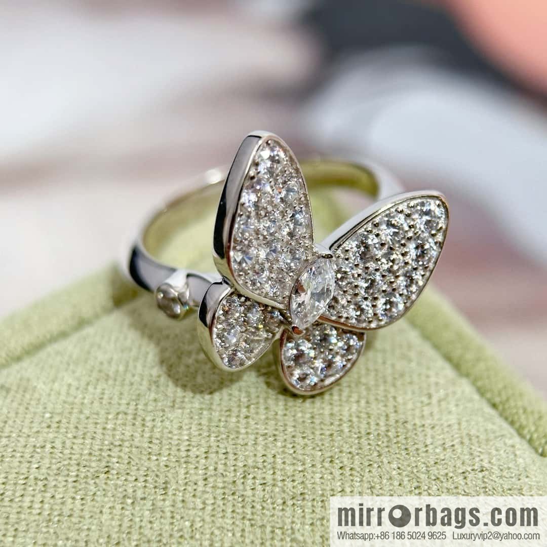 ❗️New ❗️ ☀️ Original ☀️ Van Cleef & Arpels Two Butterfly Diamond Butterfly Necklace, Earrings, Ring ☀