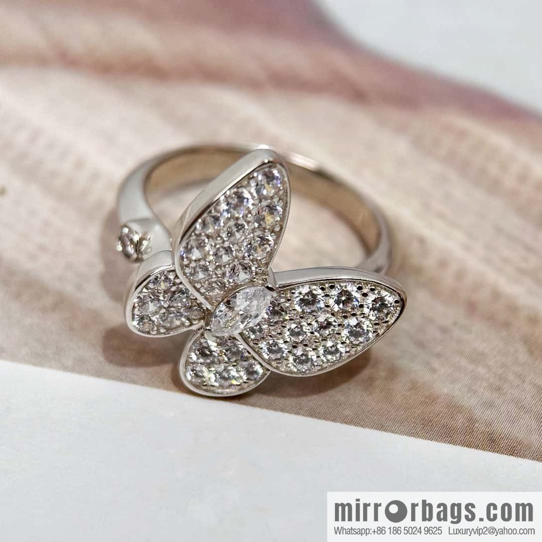 ❗️New ❗️ ☀️ Original ☀️ Van Cleef & Arpels Two Butterfly Diamond Butterfly Necklace, Earrings, Ring ☀