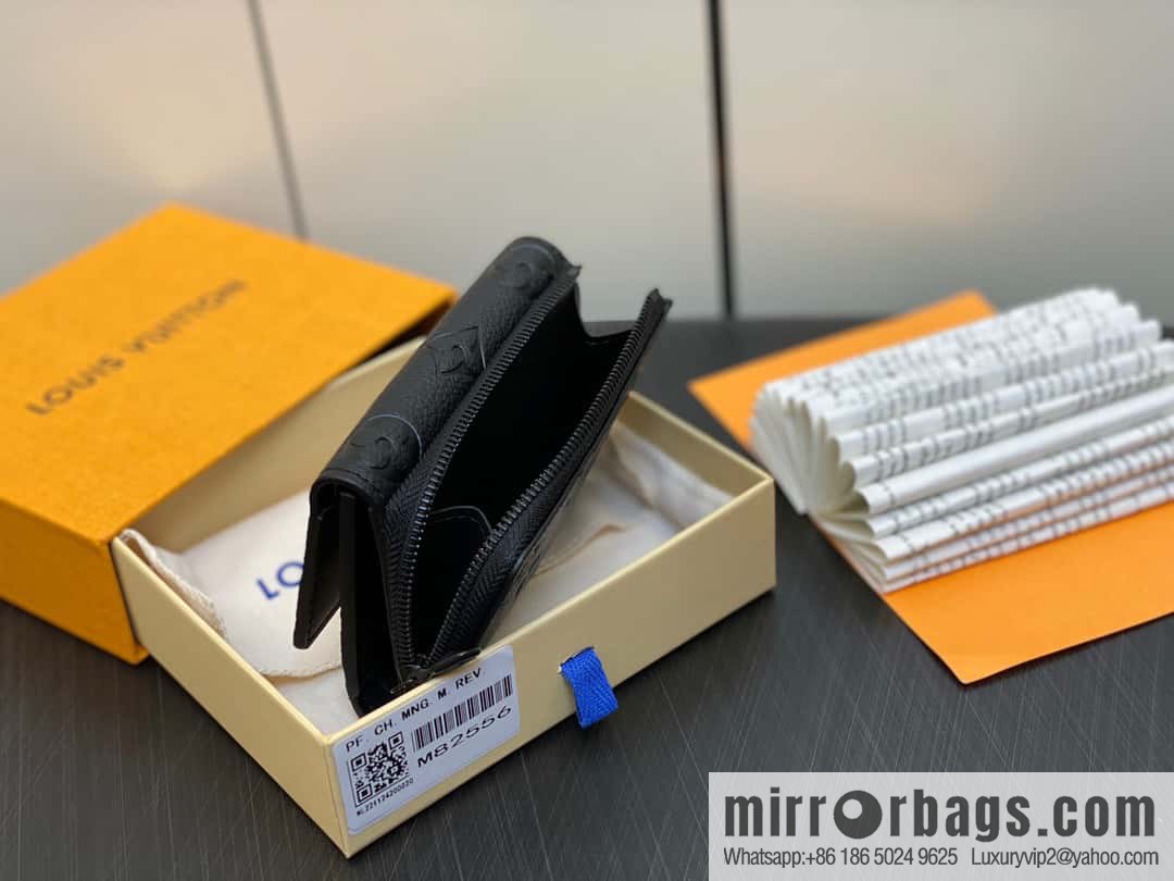 [Original single boutique] M82556 black full leather tri-fold wallet series wallet