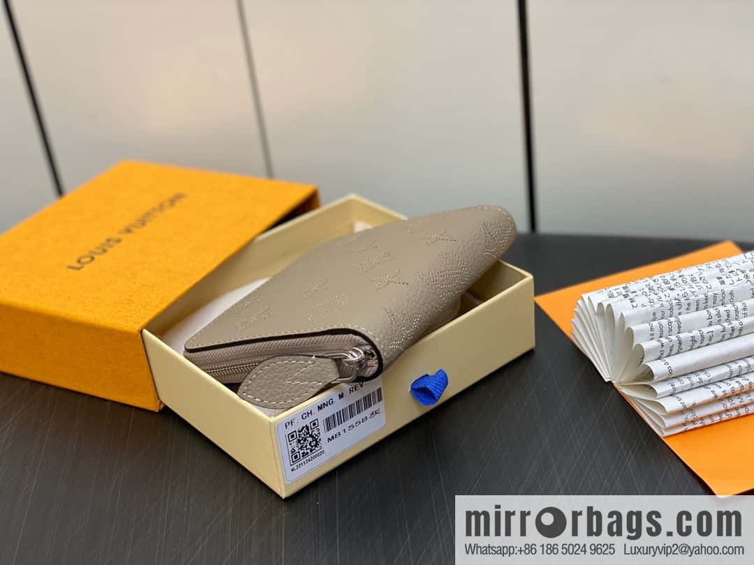 [Original single boutique] M81558 gray, full leather zipper wallet series