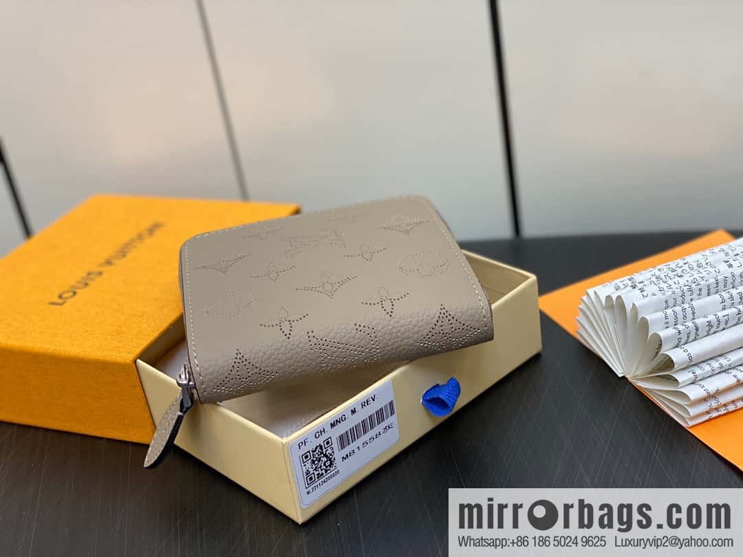 [Original single boutique] M81558 gray, full leather zipper wallet series