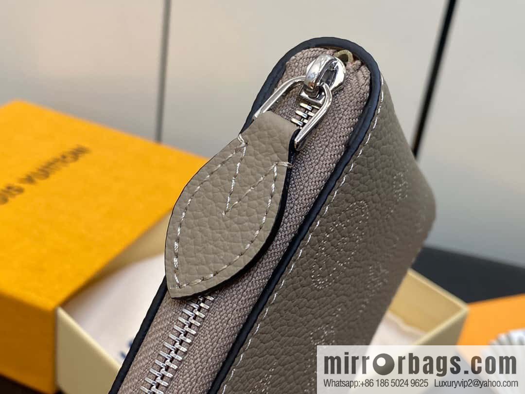 [Original single boutique] M81558 gray, full leather zipper wallet series