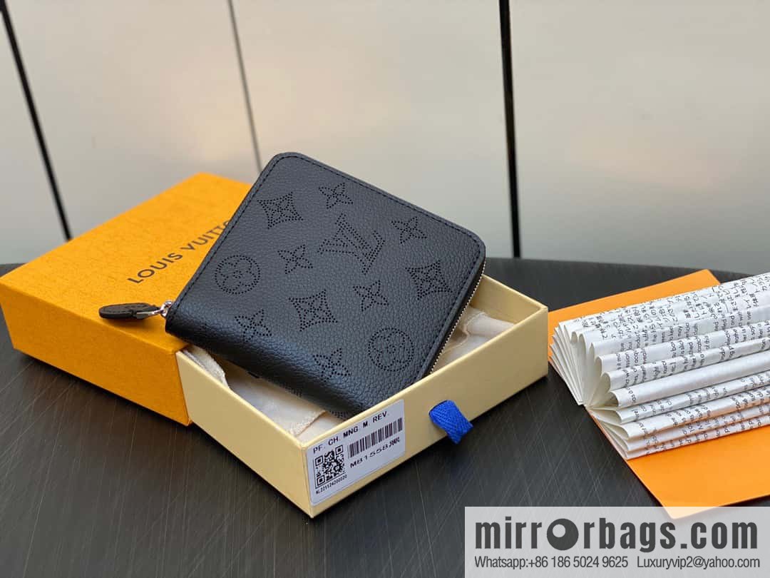 [Original single boutique] M81558 gray, full leather zipper wallet series