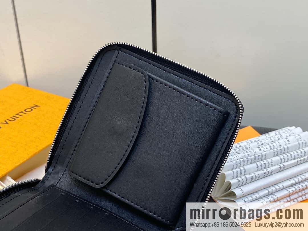 [Original single boutique] M81558 gray, full leather zipper wallet series