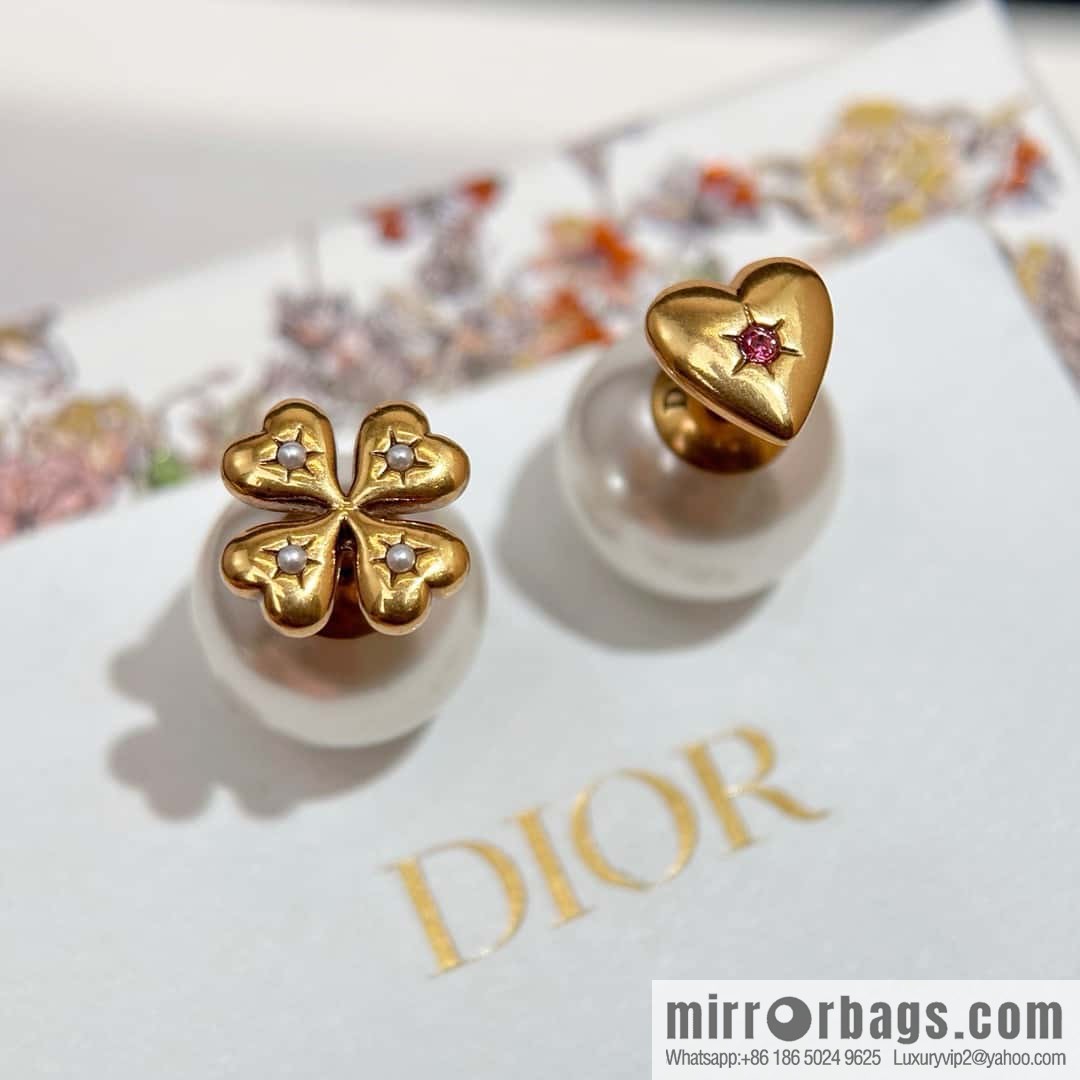 New ☑️ DIOR Dior heart love four-leaf clover pearl stud earrings