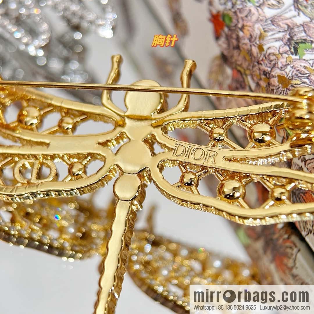 New ☑️ DIOR Dragonfly Brooch
