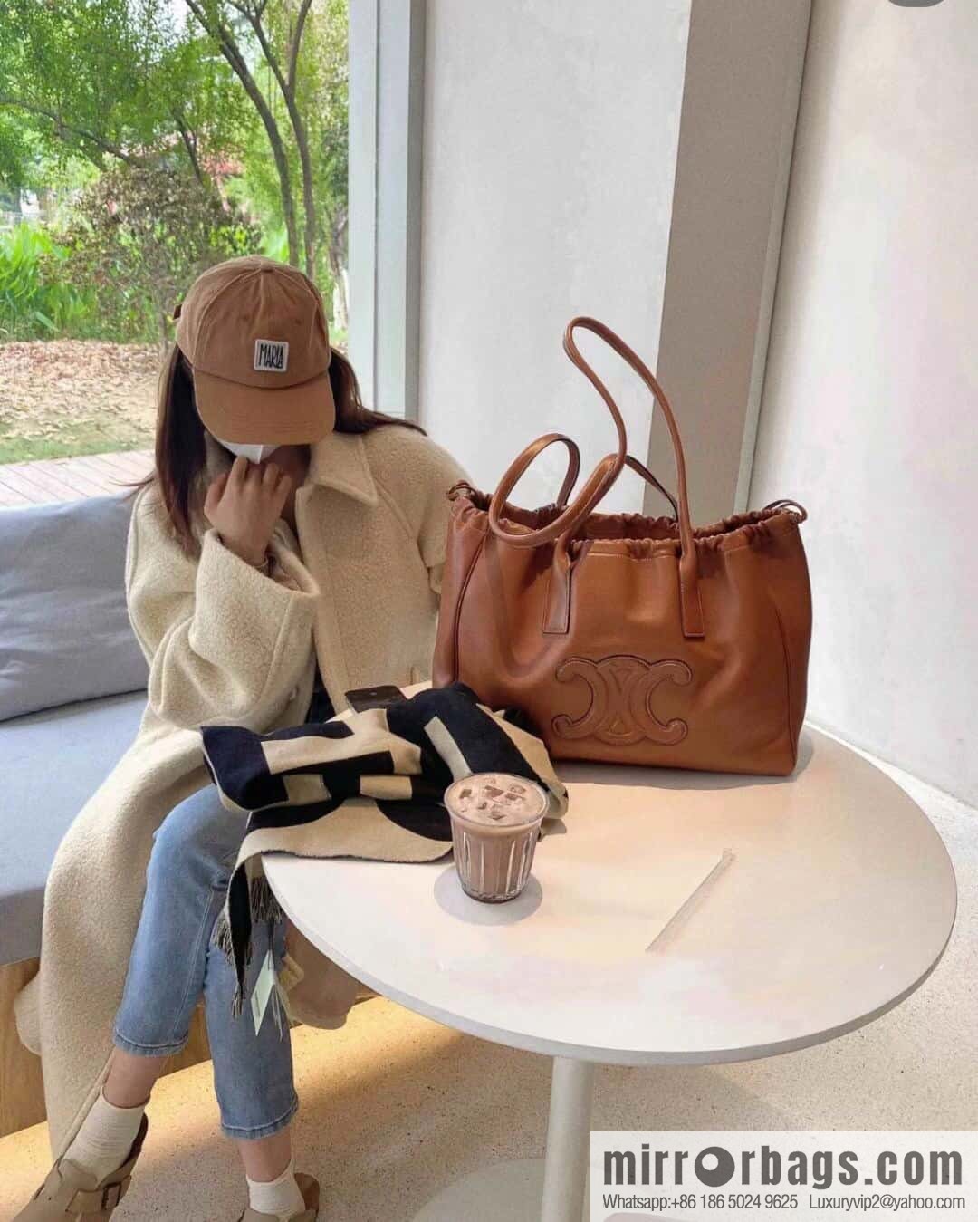 [Premium quality, original leather] CELINE | CABAS TRIOMPHE smooth cow leather (fabric) drawstring bag No.: 199973DU3.04LU