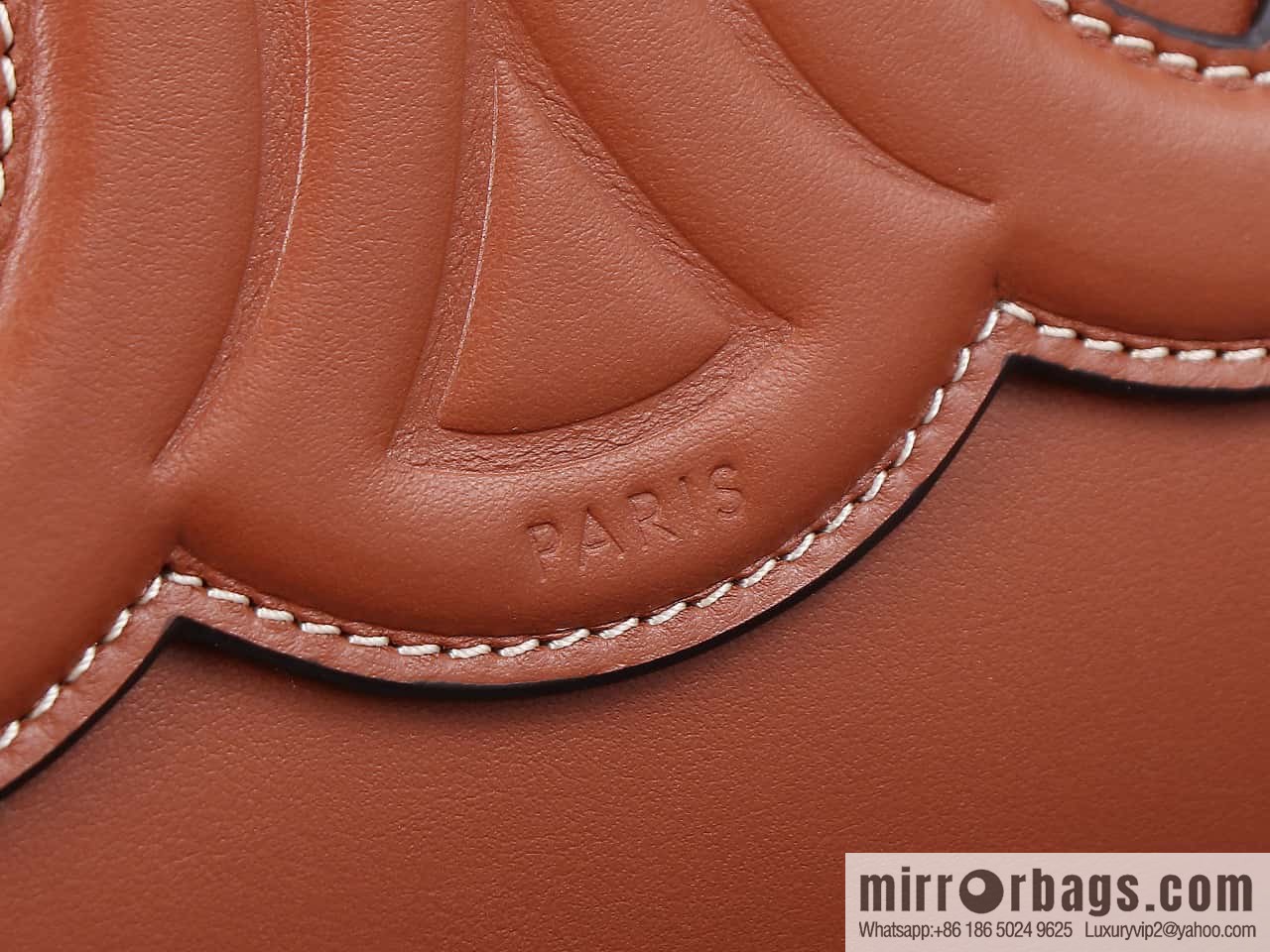 [Premium quality, original leather] CELINE | CABAS TRIOMPHE smooth cow leather (fabric) drawstring bag No.: 199973DU3.04LU