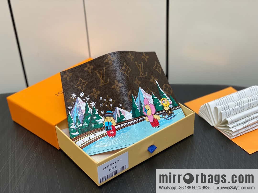 [Original order boutique] M82621 Christmas model, new autumn and winter model, passport cover