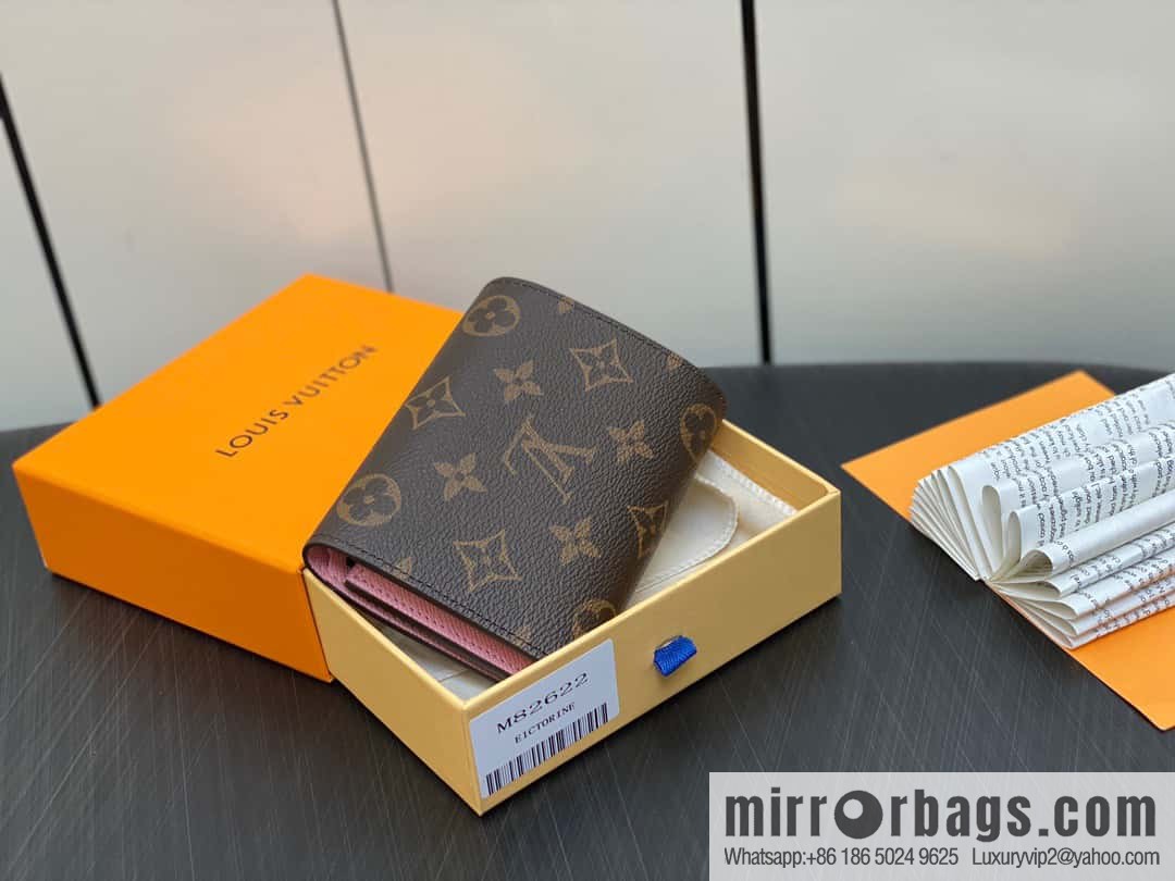 [Original order boutique] M82622 Christmas tri-fold wallet series, small wallet VICTORINE wallet