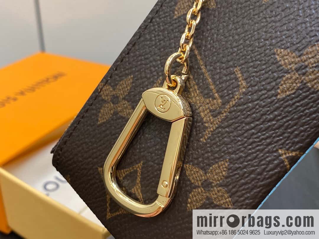 [Original order boutique] M82620 Christmas model, key bag wallet series, key bag 2023 Christmas M62650 82620 silk screen