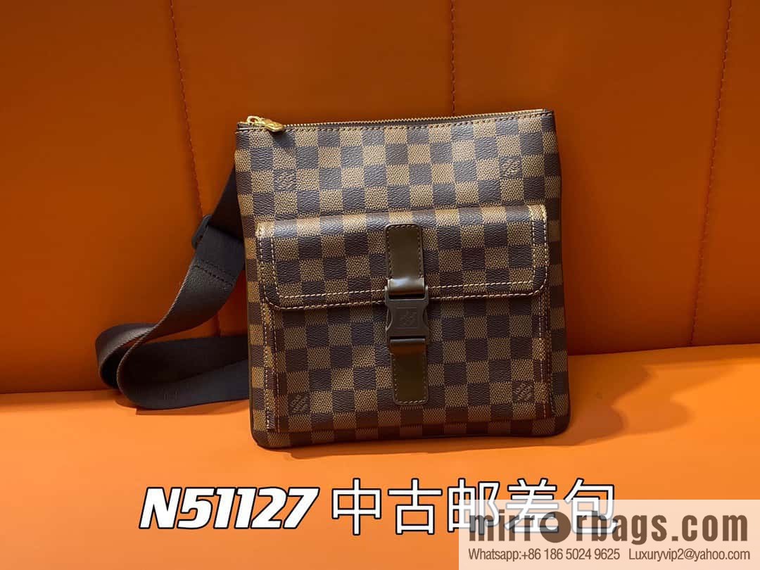 [Original order boutique] N51127 coffee grid, medieval men's bag messenger bag series