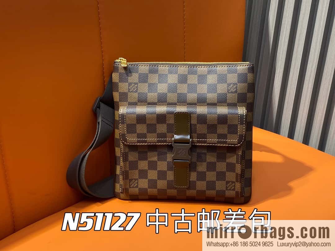 [Original order boutique] N51127 coffee grid, medieval men's bag messenger bag series