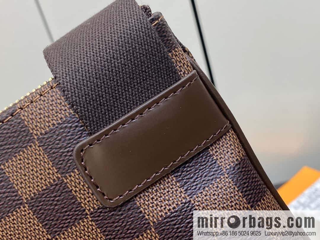 [Original order boutique] N51127 coffee grid, medieval men's bag messenger bag series