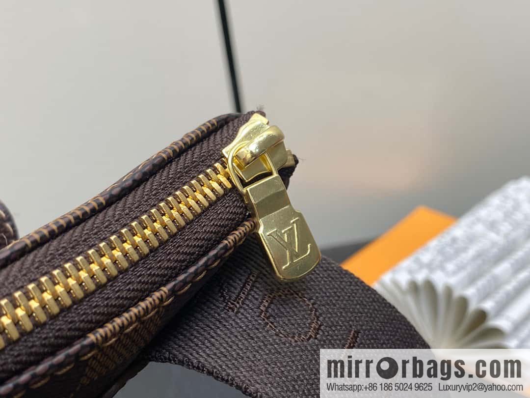 [Original order boutique] N51127 coffee grid, medieval men's bag messenger bag series