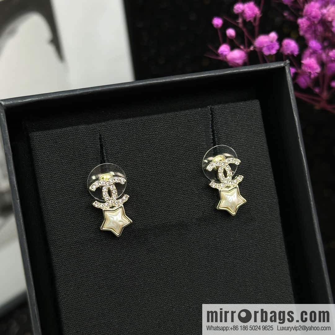 ☀️New ☑️ Chanel C2 double c pentagram ⭐ star stud earrings ☀️