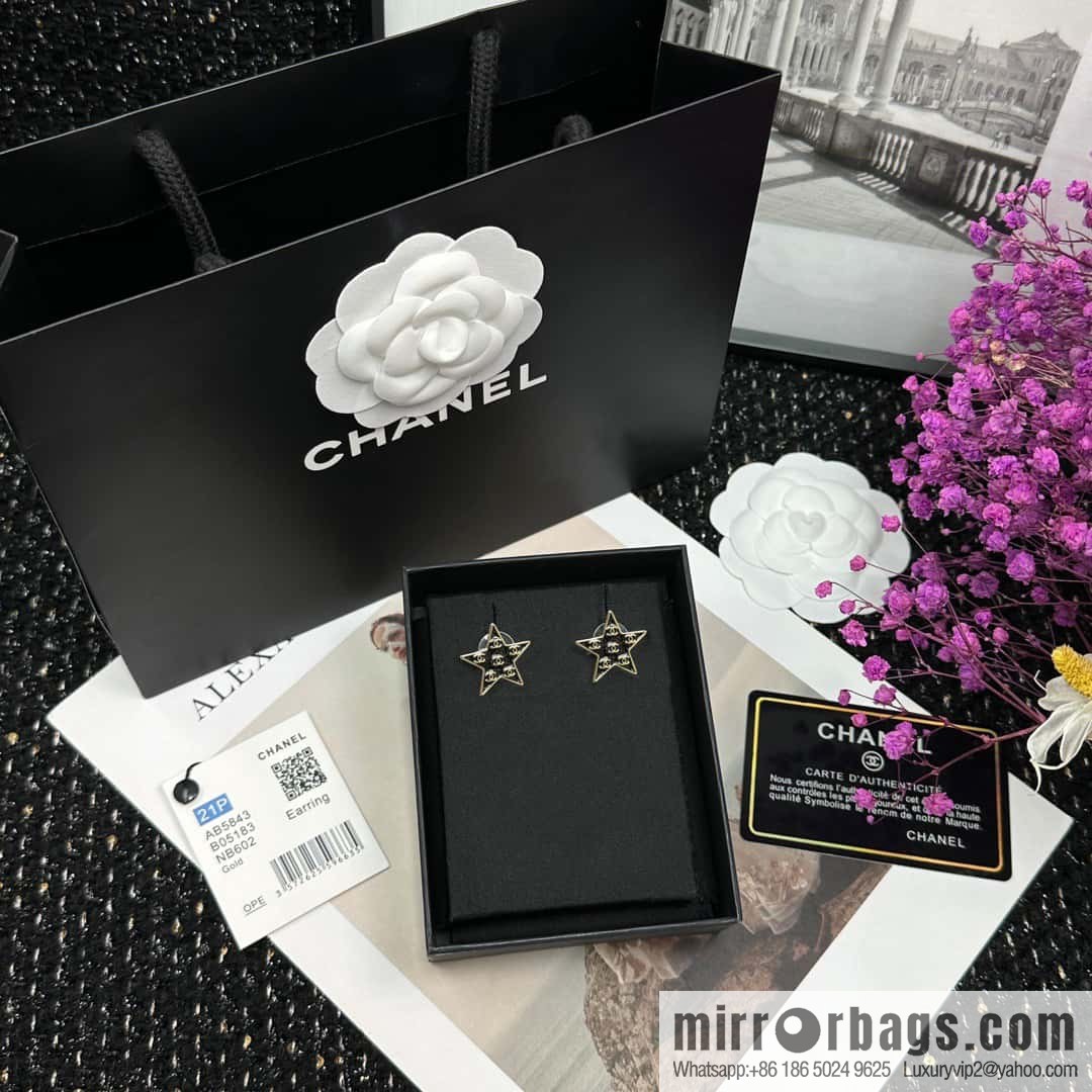 ☀️New ☑️ Chanel C1 double c pentagram ⭐ star stud earrings ☀️