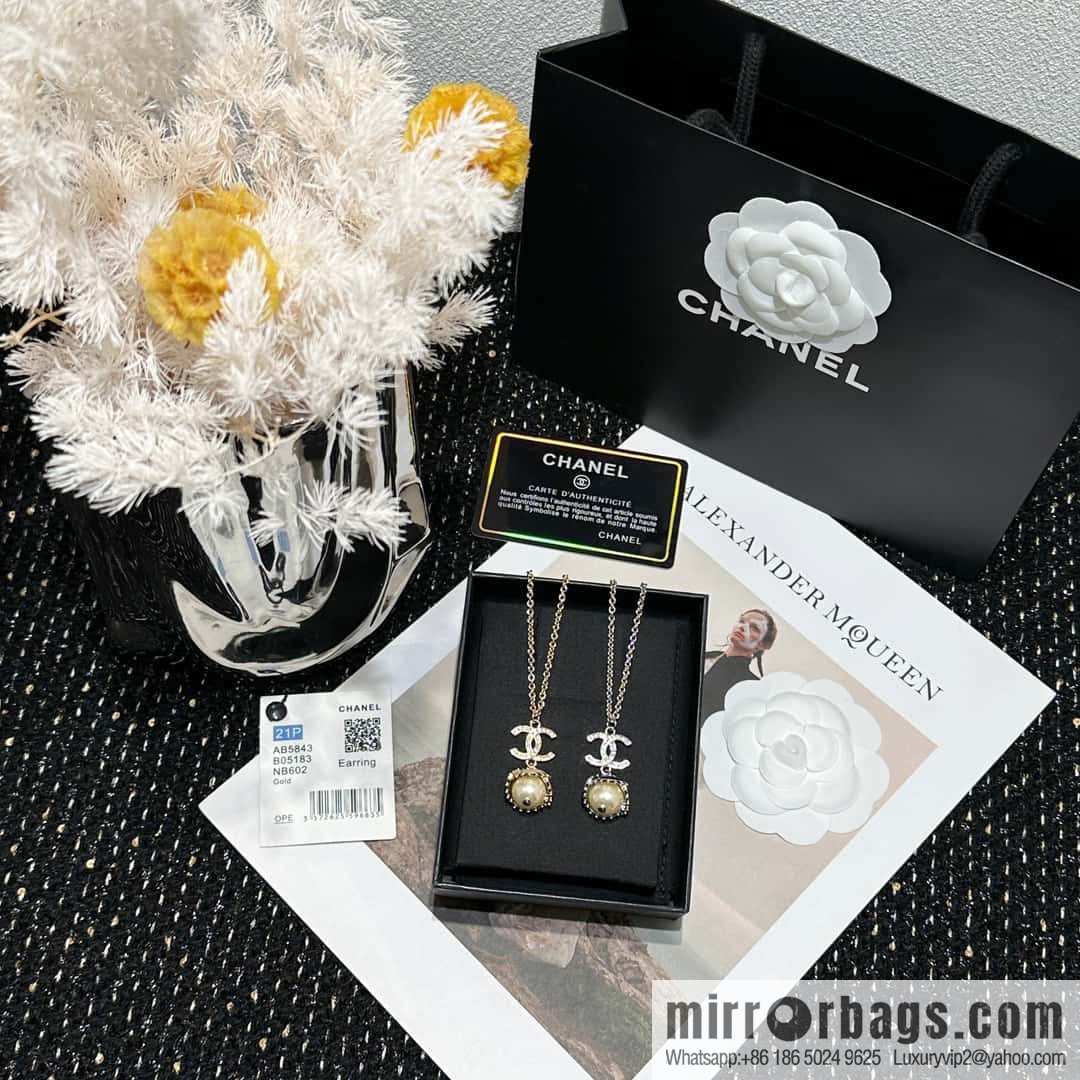 ☀️New ☑️ Chanel full diamond double c drop oil pearl necklace ☀️