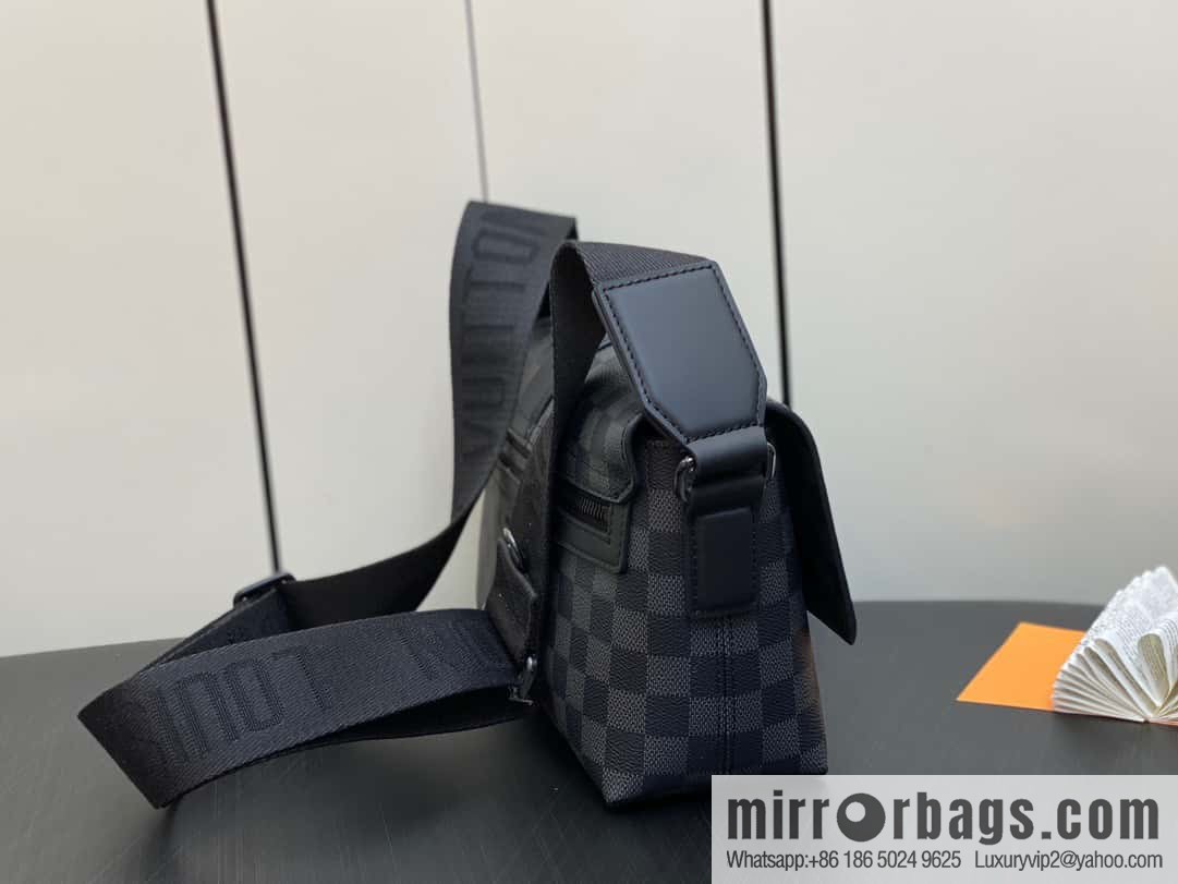 [Original order boutique] M46794 Haige, men's bag messenger bag series S-Cape messenger bag