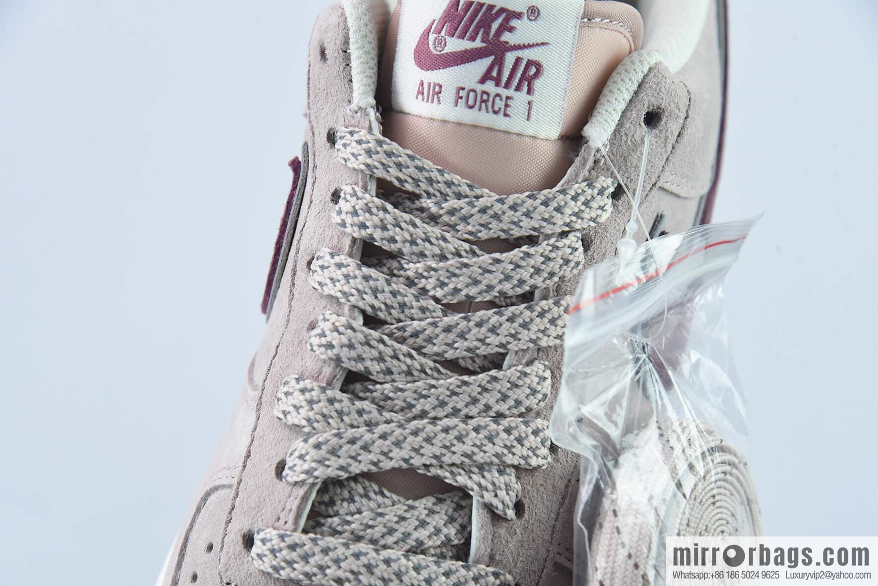 AKIRA × Nike Air Force 1 Low '07 Jujube Unisex same sneakers color scheme Item number: KT0036-088