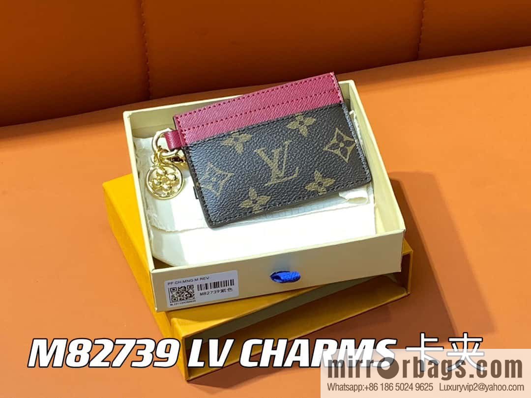[Original single boutique] M82739 monogram fuchsia card holder wallet series LV CHARMS card holder
