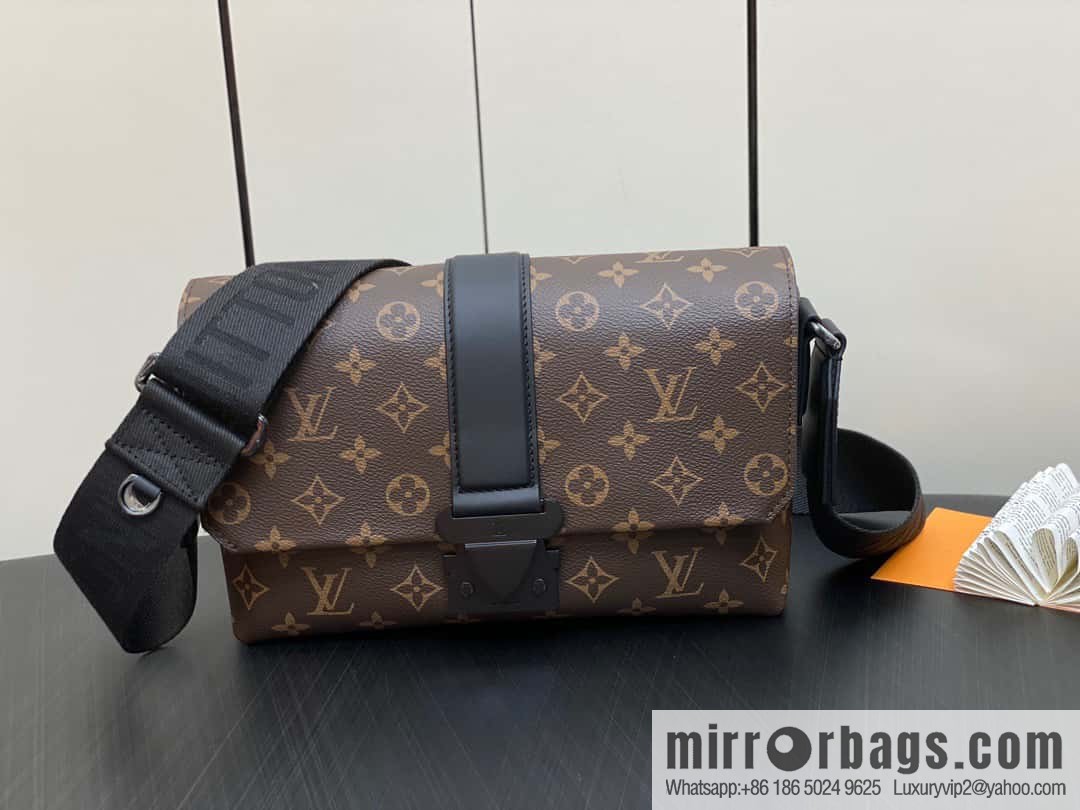 [Original single boutique] M46794 monogram men's bag messenger bag series S-Cape messenger bag
