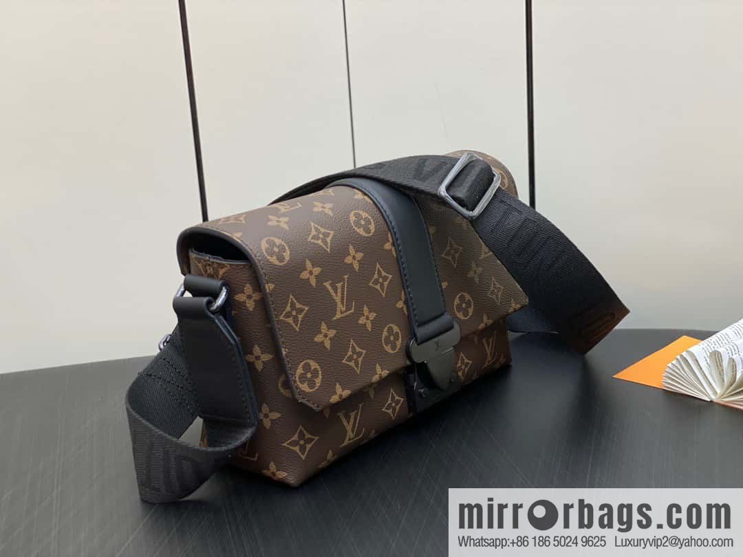 [Original single boutique] M46794 monogram men's bag messenger bag series S-Cape messenger bag