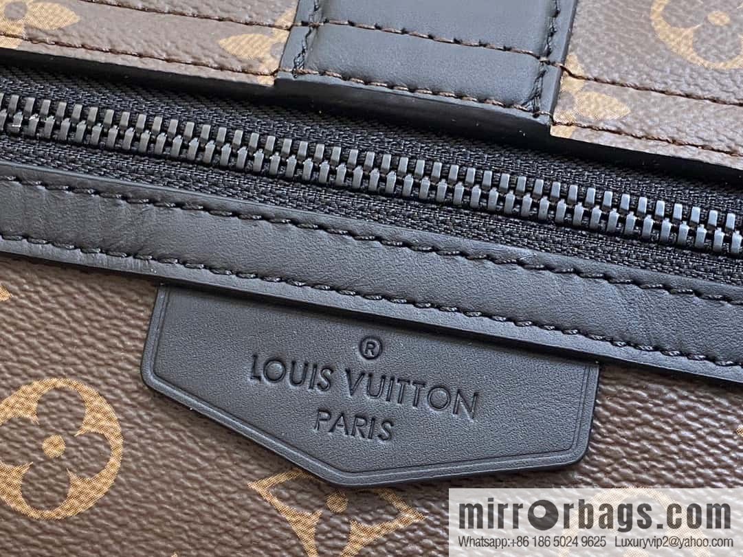 [Original single boutique] M46794 monogram men's bag messenger bag series S-Cape messenger bag