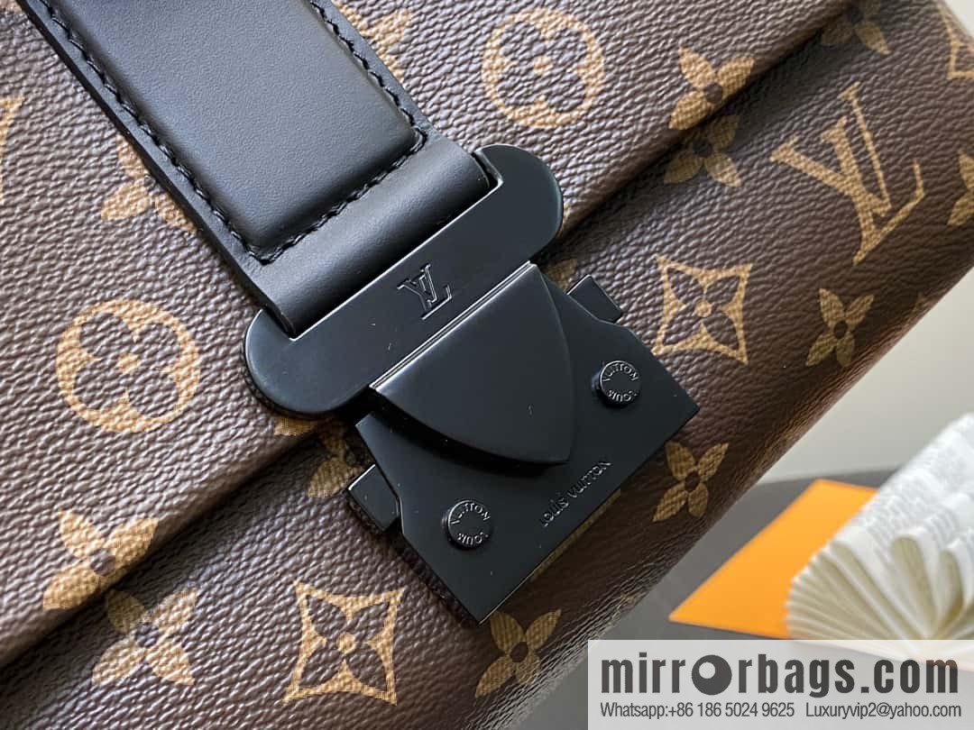 [Original single boutique] M46794 monogram men's bag messenger bag series S-Cape messenger bag