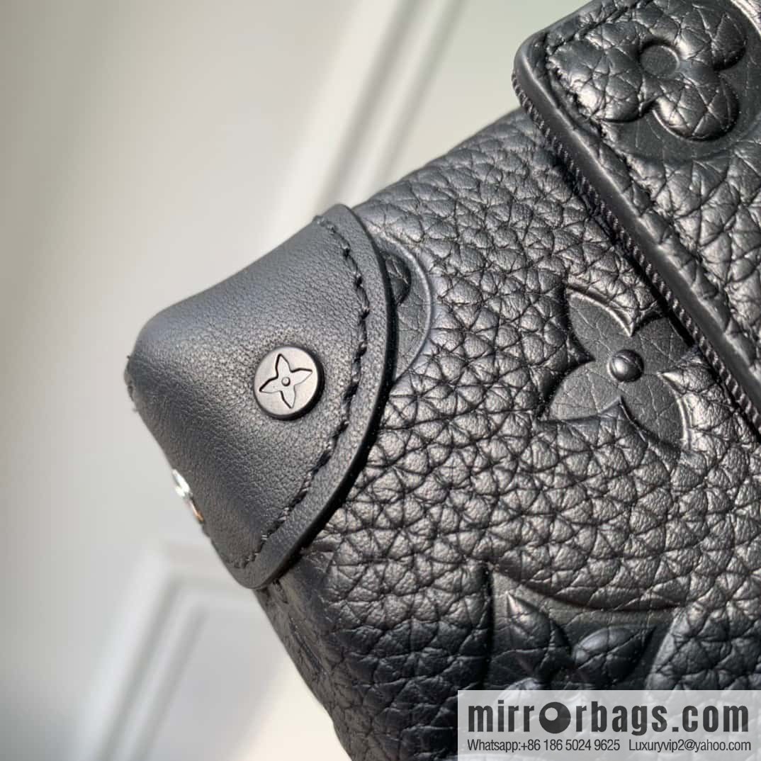 M81746 Steamer mini handbag