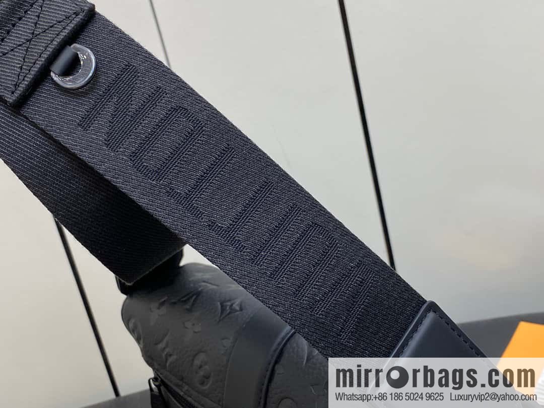 [Original single boutique] M23471 black full leather men's bag messenger bag series S-Cape messenger bag