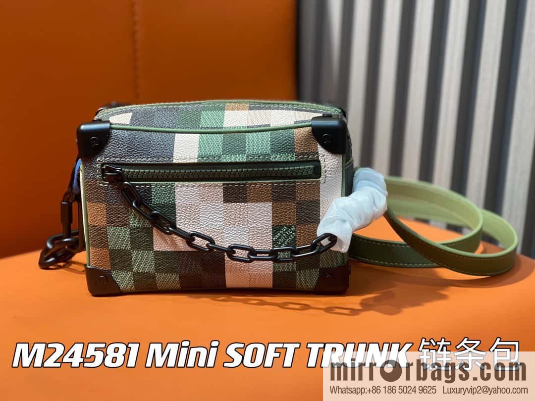 [Original order boutique] M24581 camouflage plaid men's bag box bag series Virgil Abloh 2024 early spring Mini SOFT TRUNK chain bag, M44735
