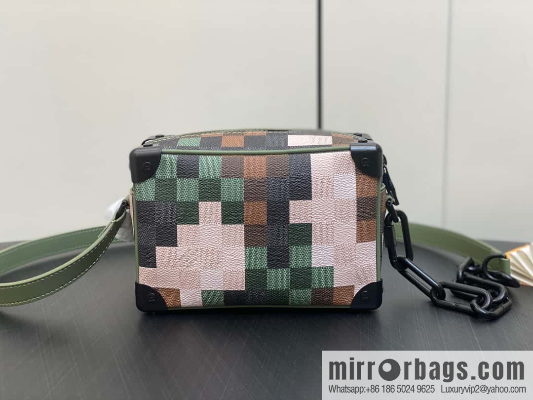 [Original order boutique] M24581 camouflage plaid men's bag box bag series Virgil Abloh 2024 early spring Mini SOFT TRUNK chain bag, M44735