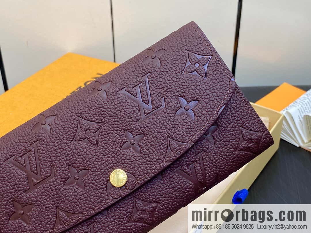 [Original single boutique] M82451 fuchsia, full leather flip wallet series Emily Wallett wallet