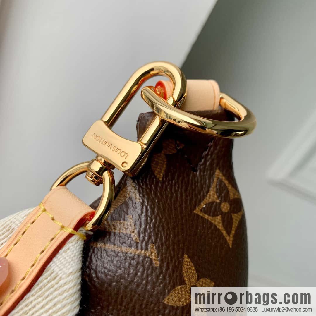 M46784 Fanny Packs