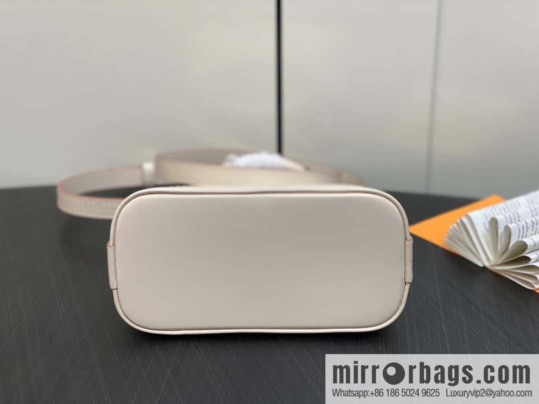 [Original order boutique] M81945 beige epi shell bag series NANO ALMA handbag M82411 Nano Alma handbag