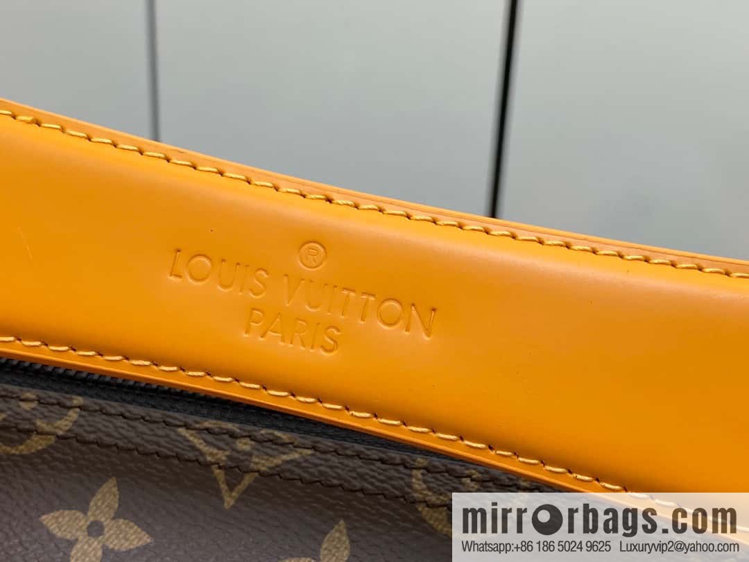 [Original order boutique] M46796 monogram cylinder bag men's bag series, this Soft Polochon small handbag