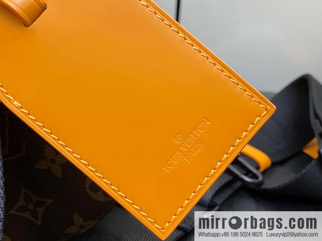 [Original order boutique] M46796 monogram cylinder bag men's bag series, this Soft Polochon small handbag