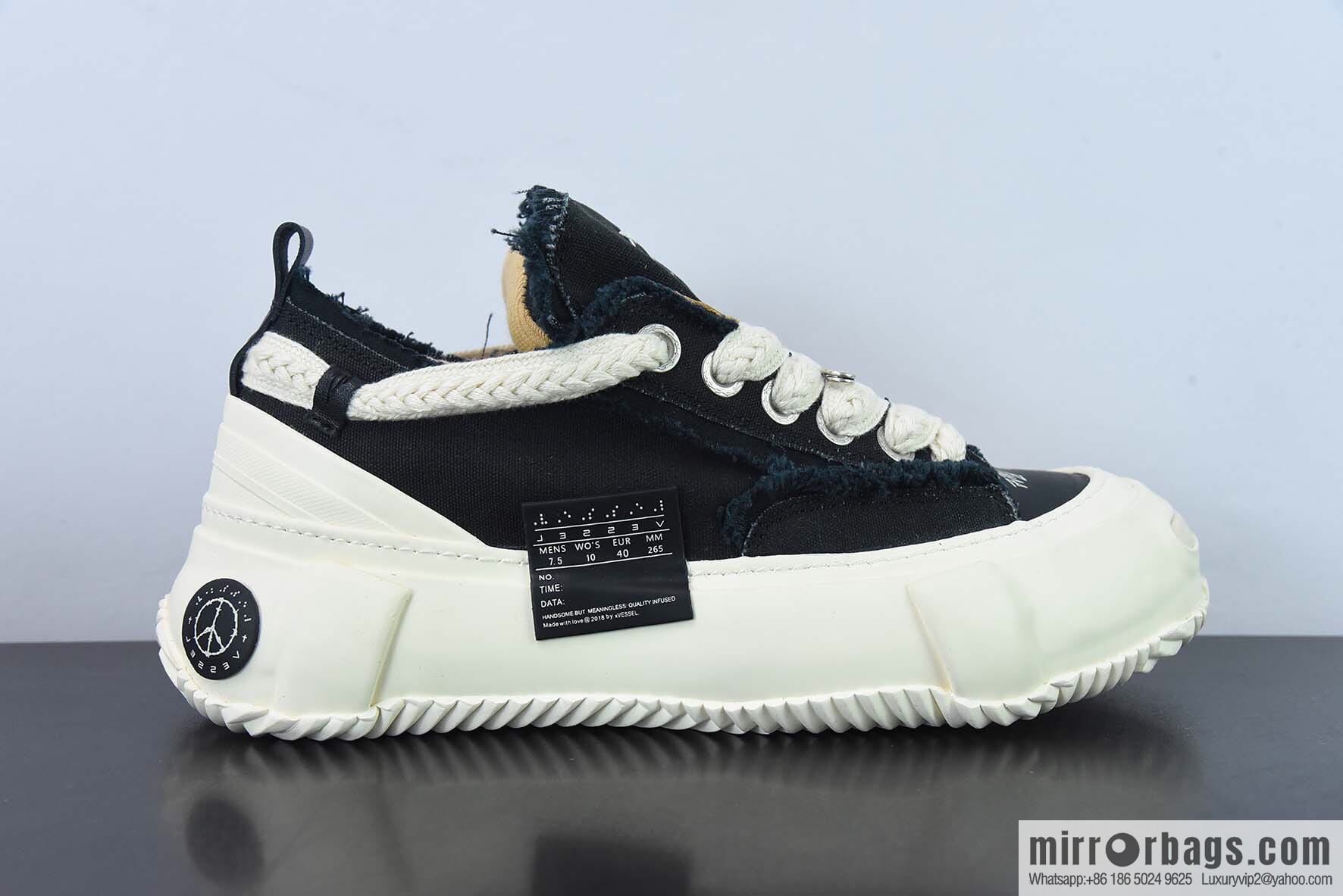 OUY50405270D xVESSEEL Wu Jianhao G.O.P 2.0 Classic low-top canvas bread shoes
