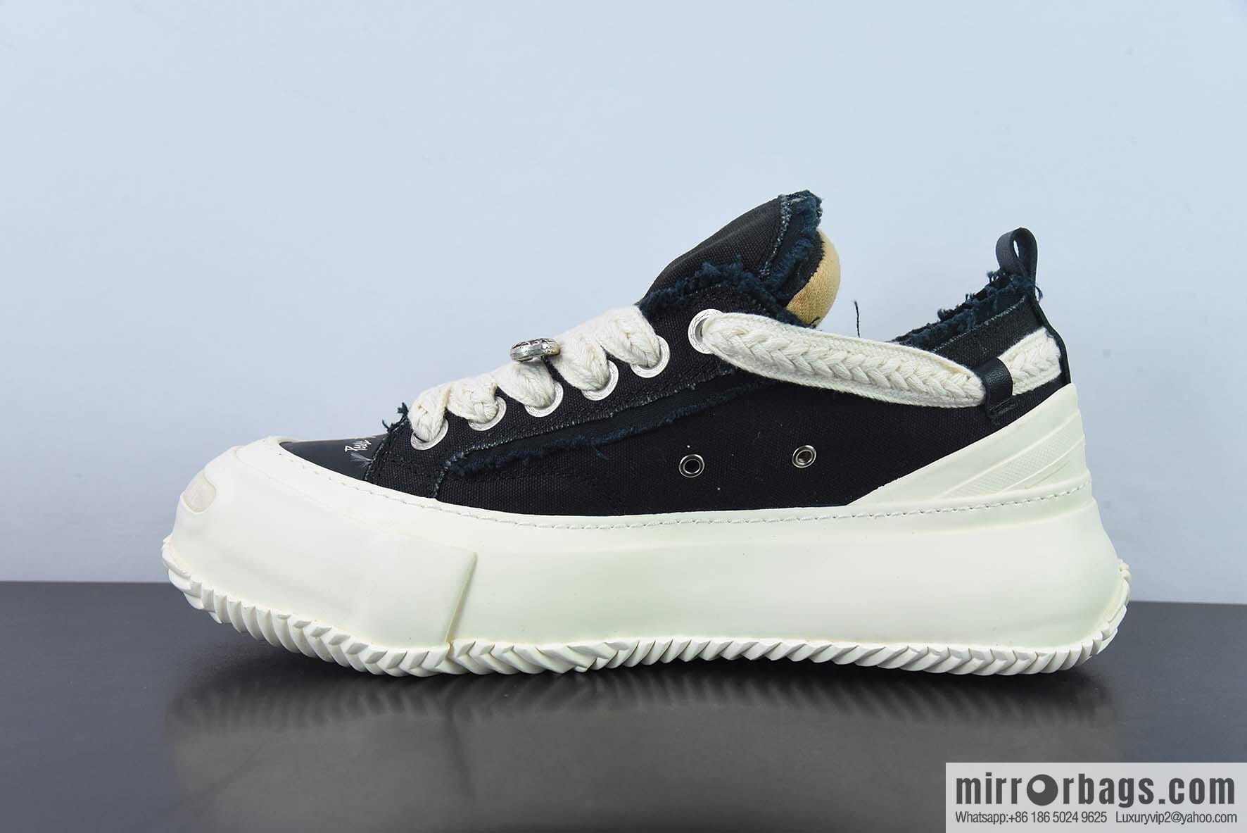 OUY50405270D xVESSEEL Wu Jianhao G.O.P 2.0 Classic low-top canvas bread shoes