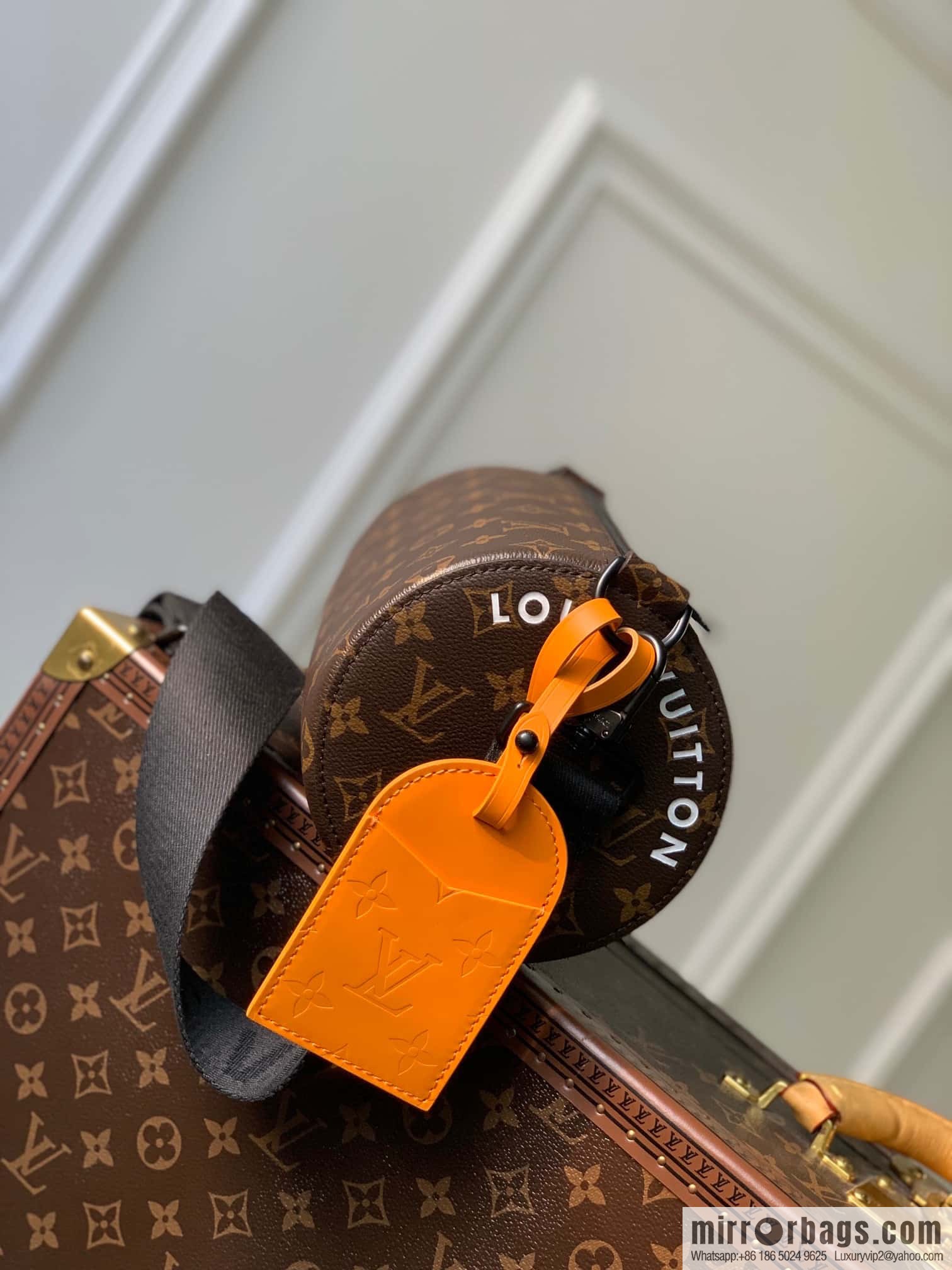 M46691 new SOFT POLOCHON handbag of the season