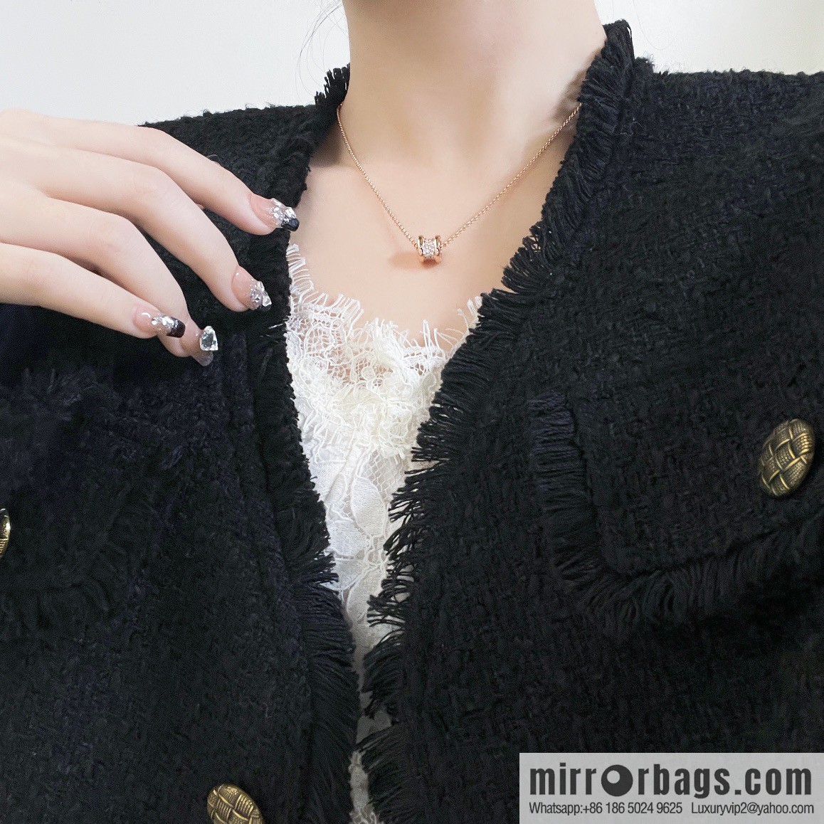 ☀️BVLGARI B. ZERO1 Full Diamond Small Waist Mini Size Necklace