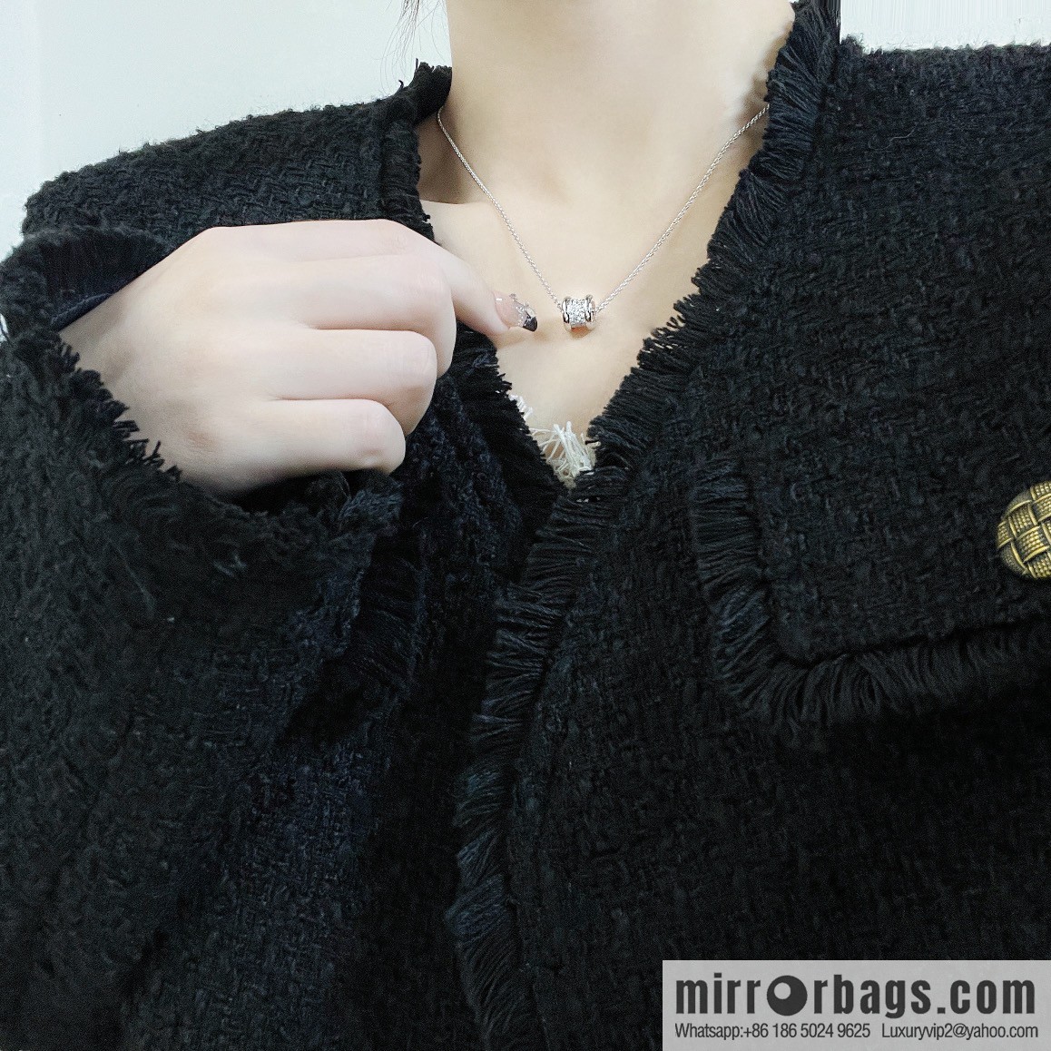 ☀️BVLGARI B. ZERO1 Full Diamond Small Waist Mini Size Necklace